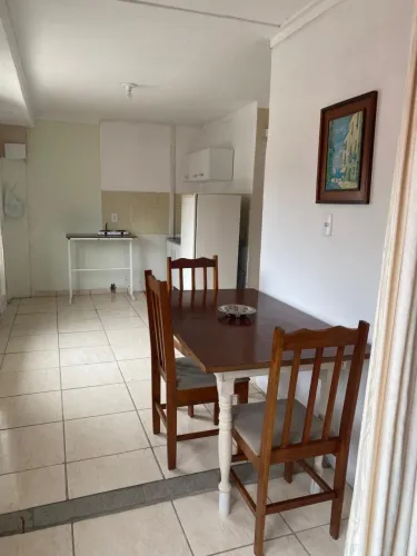 Kitnet Pronta para Morar em Capoeiras - Excelente Localização