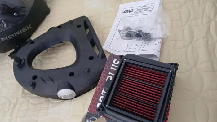 Suporte de baú givi 