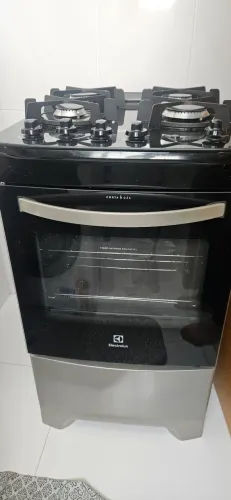 Fogão Electrolux 4 Bocas 52LSV Semi Novo - Mesa de Vidro