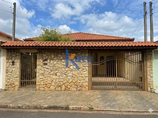 CASA TÉRREA PARA VENDA NA VILA RAMI - JUNDIAÍ/SP