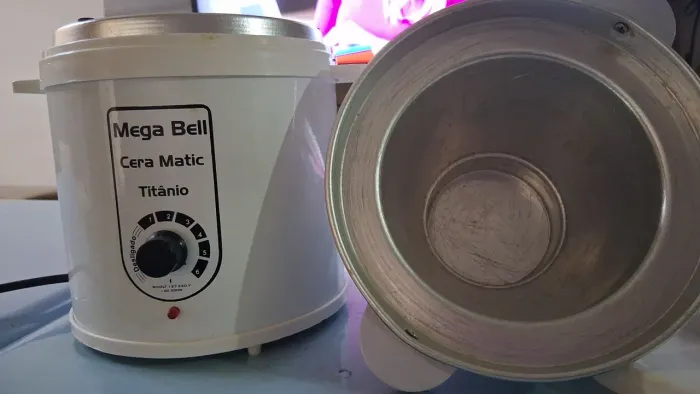 Aproveita. Aquecedor de cera depiladora