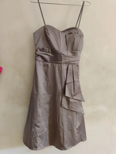 Vestido cinza acetinado M