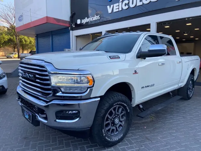 Ram 3500 Limited Longhorn 6.7 TB CD Diesel 2022