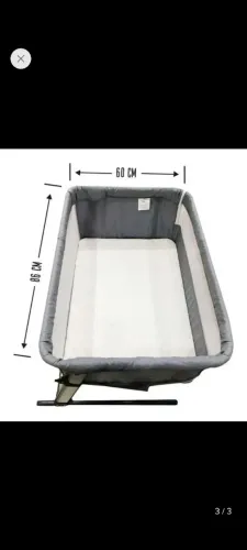 Mini berço acoplado 
