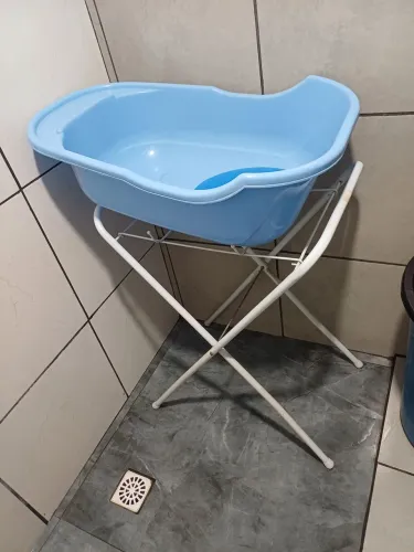 Banheira com suporte