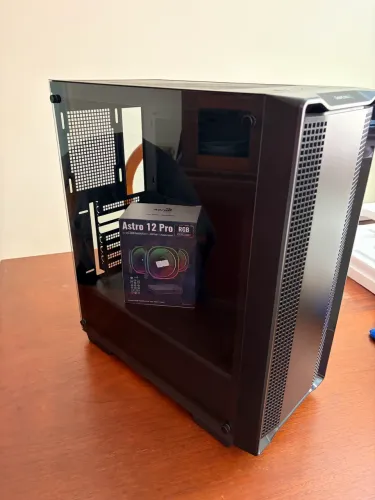 Gabinete DeepCool e kit 3 ventoinhas aerocool