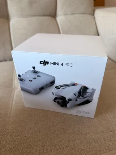 Drone DJI mini 4 pro novo