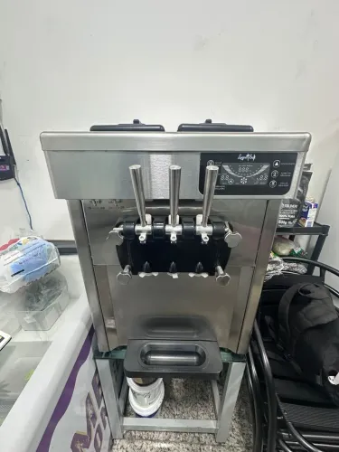 MÁQUINA DE SORVETE EXPRESSO LOGROSOFT D520S - ESTADO DE NOVA | OPORTUNIDADE!