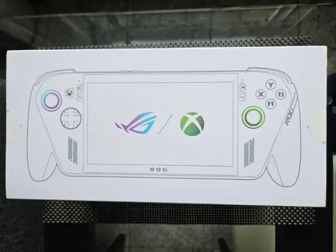 ASUS ROG XBOX ALLY WHITE Z2 16GB/512GB COM WIN11 ORIGINAL ( LACRADO. CAIXA NUNCA ABERTA )