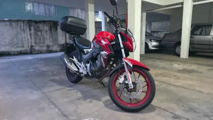 Honda Twister 250 ABS (2021) - Único Dono - Equipada Stunt Race e Givi