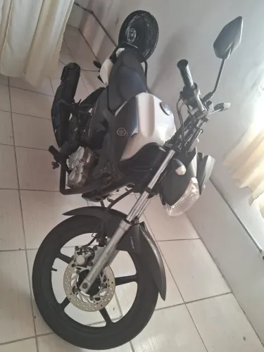 Vende-se 