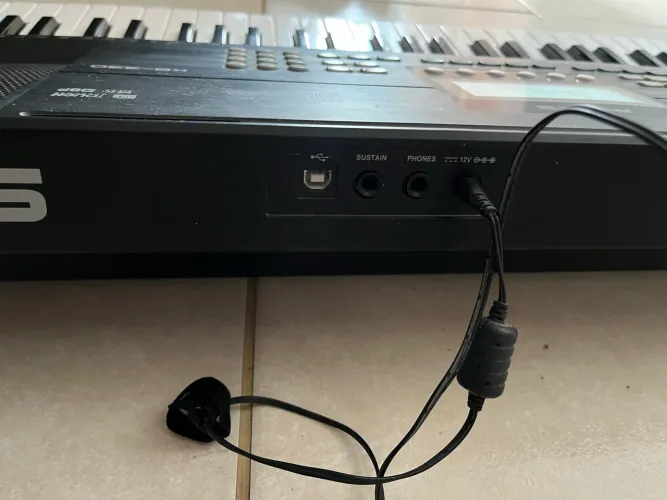 Teclado Roland Revas KB-330