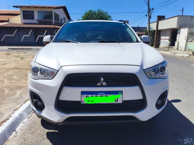 Mitsubishi ASX 2.0 16V 160cv Aut. 2013