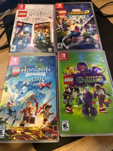 Lote de 4 Jogos LEGO Nintendo Switch