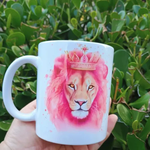 Caneca Personalizada Leoa Rosa com frase 