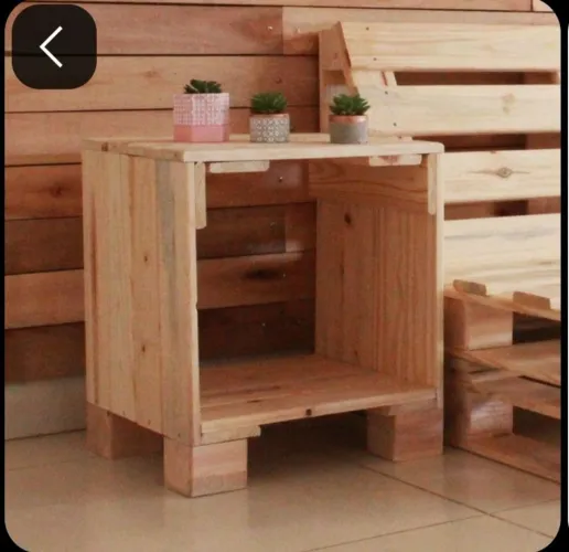 Mesa de cabeceira