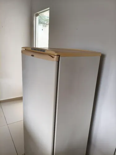 Freezer Cônsul quebrou motor 