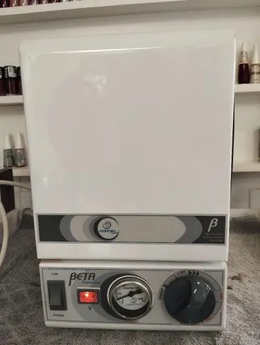 VENDO ESTUFA DE ALICATES E EXPOSITOR DE ESMALTE 