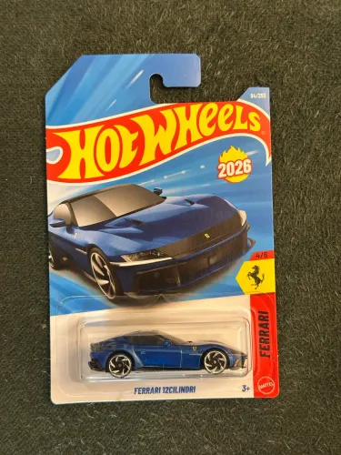 Ferrari 12 cilindri azul Hotwheels