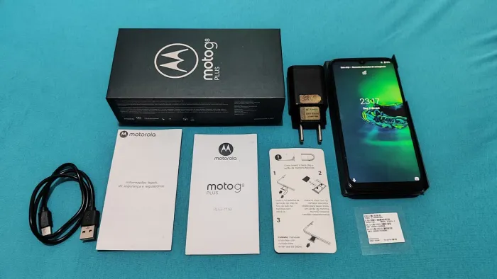 Celular Motorola g8 plus 4/64gb excelente estado