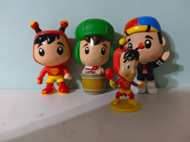 Kit bonecos turma do Chaves