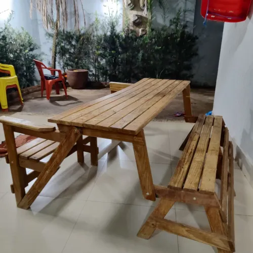 Banco que vira mesa