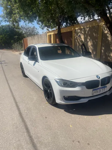 BMW 320I A Modern/sport TB 2.0/a.flex 16V 4P 2013