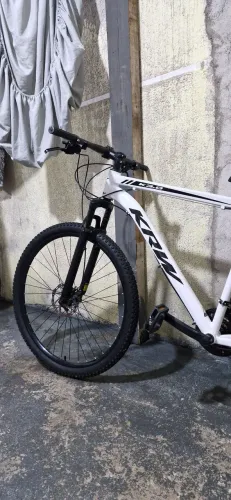 Bicicleta aro 29 Krw + Capacete de brinde