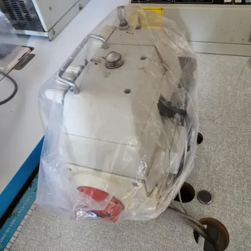 Maquina de costura overlok direct drive megamak