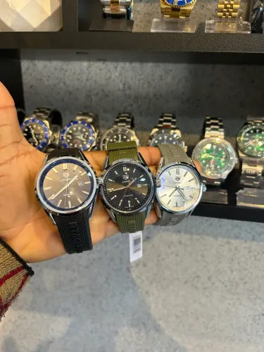 TAG HEUER TOP