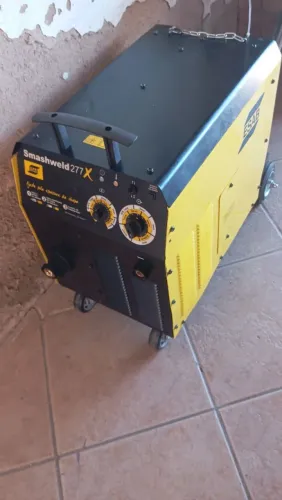 máquina de solda 