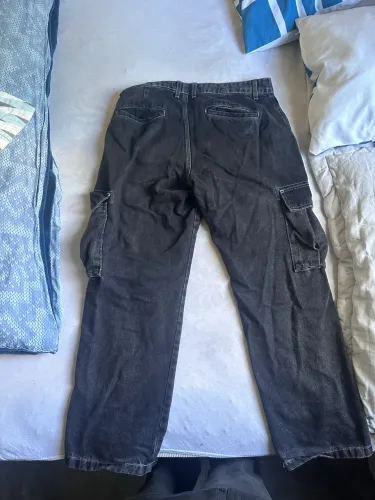 Roupa calça cargo jens C&A