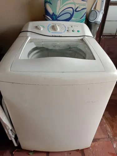 Máquina Electrolux 12kg