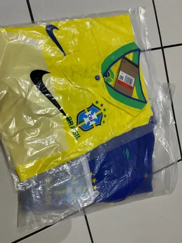 2 camisas Brasil