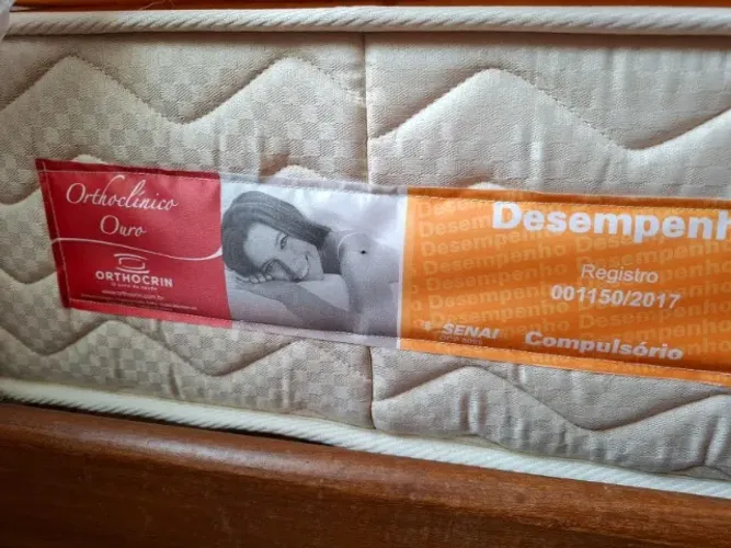 Vendo 2 colchões Orthocrin excelente estado