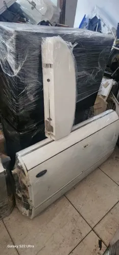 Ar Condicionados Piso Tetos Carrier / Springer 30 mil BTUs a 60 mil e 90 mil ?