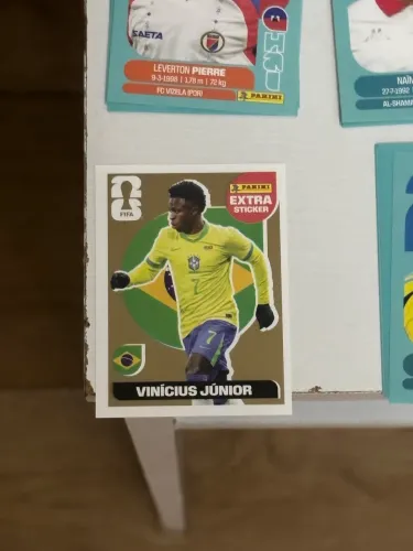 Figurinha Legend Vini Jr Ouro Legend 2026