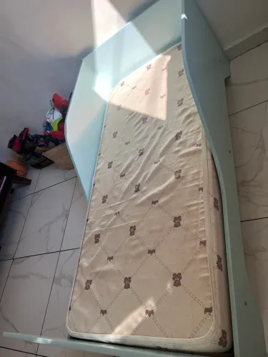 Cama infantil com o colchão R$170,00