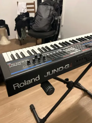 Teclado Roland Juno-Gi (Sintetizador)