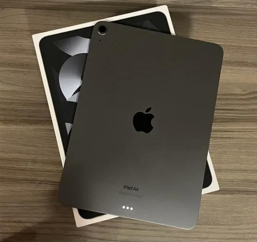 iPad Air 5ª Geração (M1) - 64GB Wi-Fi - Cinza Espacial