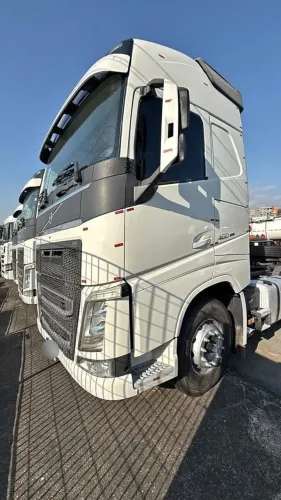 Volvo fh460 6x2 (Entrada + Parcelas)