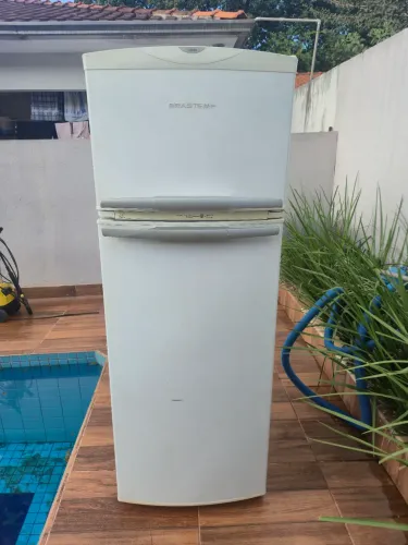 Geladeira Brastemp 324 litros