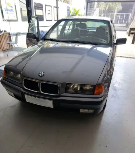 BMW 325I A 1994