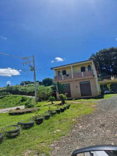 OPORTUNIDADE - ÁGUAS DE LINDÓIA | Complexo Comercial/Rural com 3 casas, ~10mil m² 850k R$