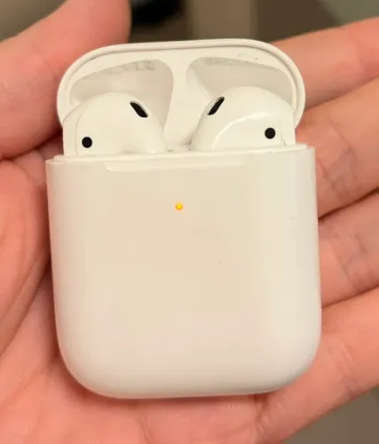 Fone Apple - AirPods 2ª geração - ótimo estado!