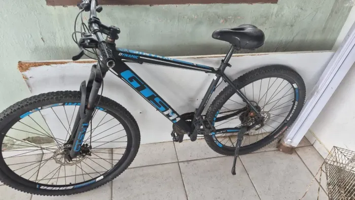 Bicicleta GTSM1