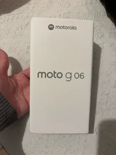 Moto G06