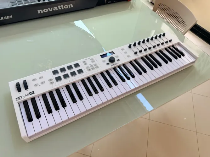 Teclado controlador Arturia Key lab 61