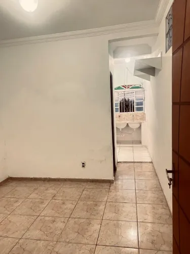 Kitnet para Aluguel - Bairro Dom Bosco - Água e Luz inclusos