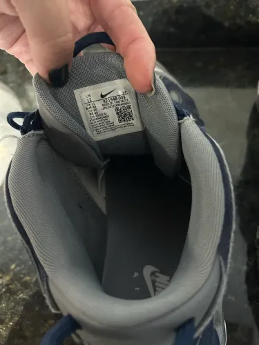 Tênis NIKE AIR UPTEMPO Basquete